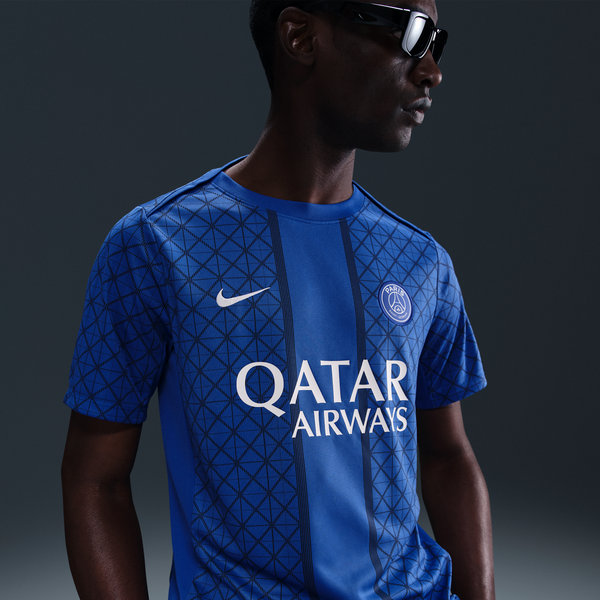 Playera De Manga Corta De Fútbol Nike Dri-Fit Para Antes Del Partido Para Hombre Paris Saint-Germain Academy Pro Home Azul