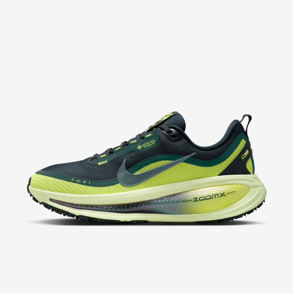 Tenis De Correr En Pavimento Con Detalles Reflejantes Impermeables Para Mujer Nike Vomero 18 Gore-Tex Verde