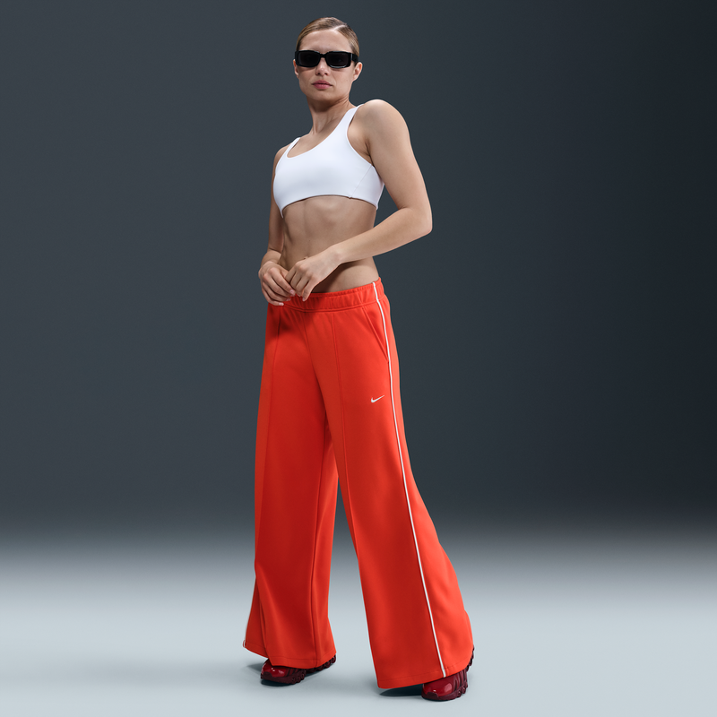 Pants Deportivos De Tiro Medio Y Pierna Amplia Para Mujer Nike Sportswear Rojo
