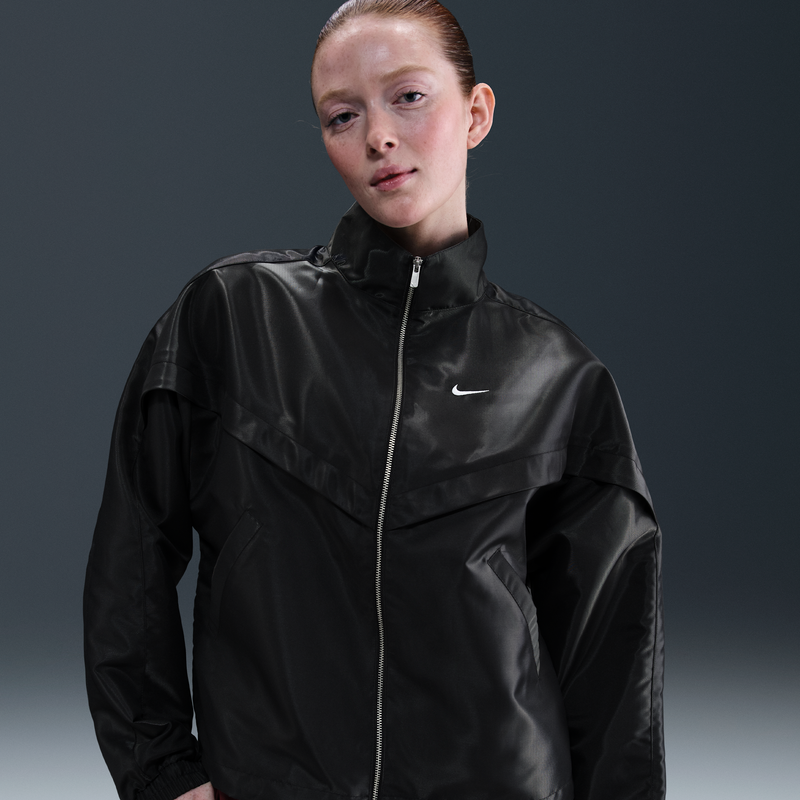 Chamarra Brillante Para Mujer Nike Sportswear Windrunner Negro