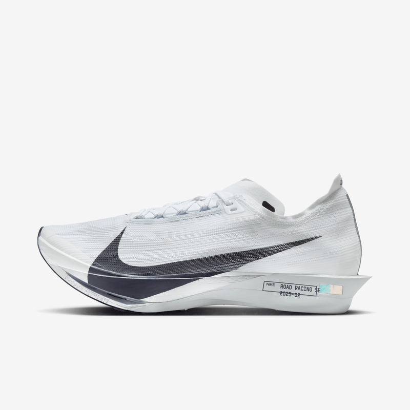 Tenis De Carrera En Pavimento Nike Streakfly 2 Blanco