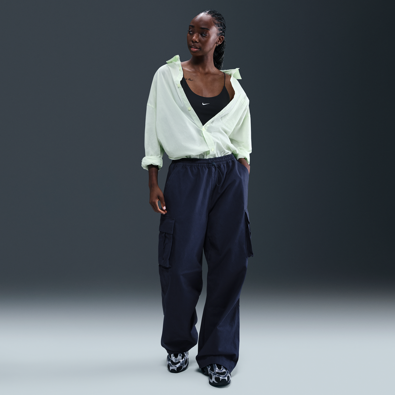 Pants cargo de tejido Woven de tiro medio oversized para mujer Nike Sportswear Azul