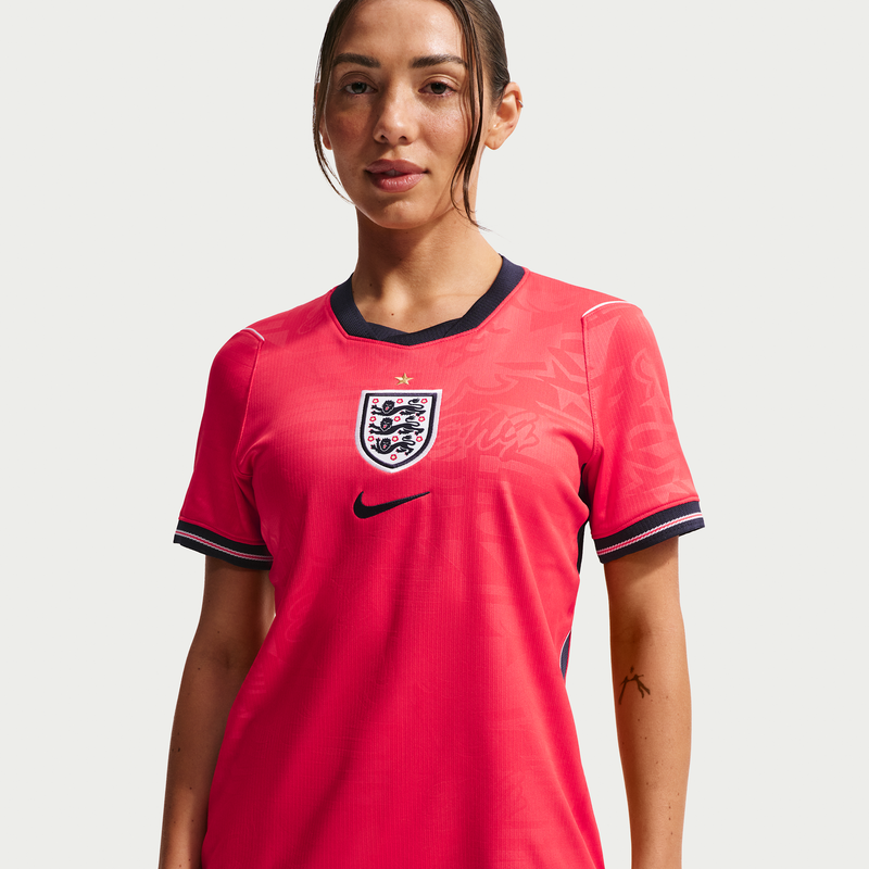 Jersey de fútbol Nike Dri-FIT Replica de Inglaterra visitante 2026 Stadium para mujer