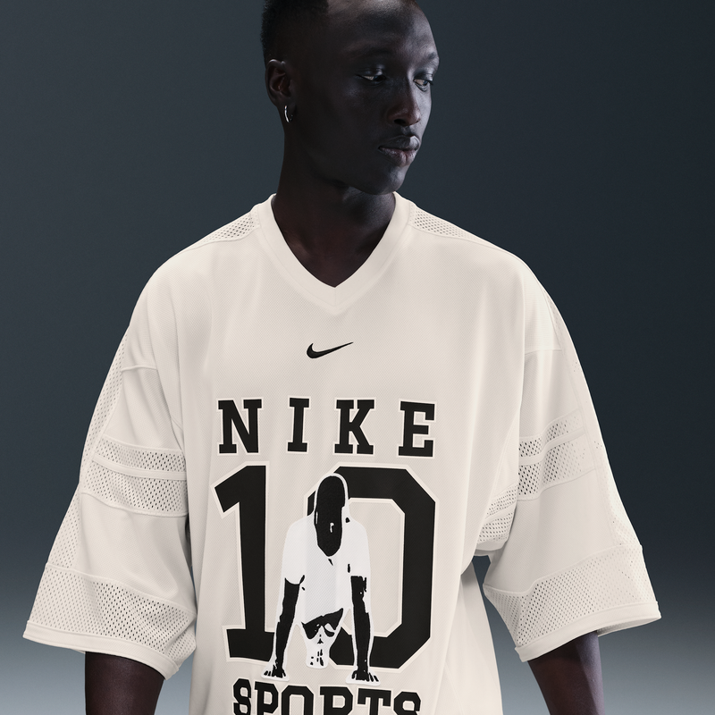 Camiseta para hombre Nike Sportswear Marrón