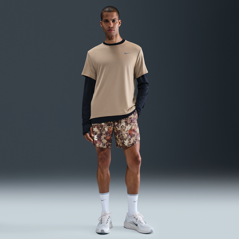 Shorts De Correr Dri-Fit Con Estampado De 18 Cm Con Forro De Ropa Interior Para Hombre Nike Stride Negro