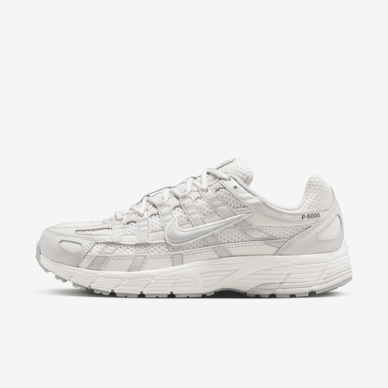 Tenis con detalles reflejantes para mujer Nike P-6000 SE Blanco