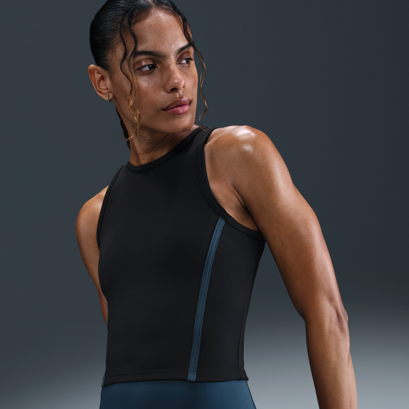 Camiseta De Tirantes Dri-Fit Cropped Para Mujer Nike One Fitted Negro