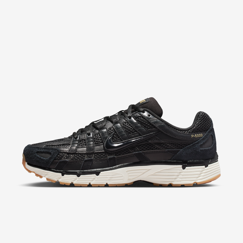 Tenis para hombre Nike P-6000 de gamuza Negro