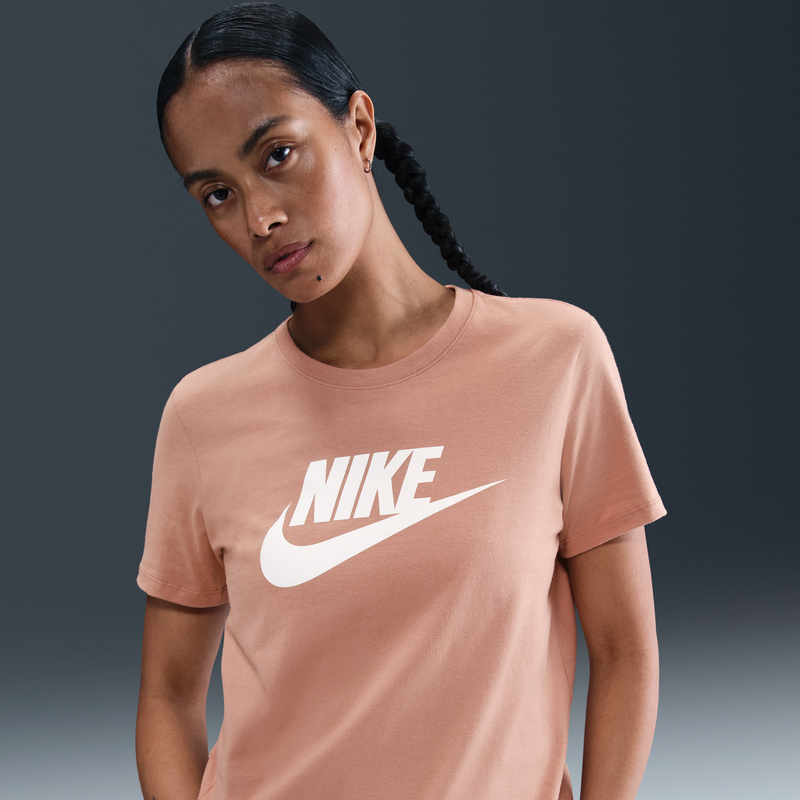 Playera Con Logotipo Para Mujer Nike Sportswear Essentials Rosa