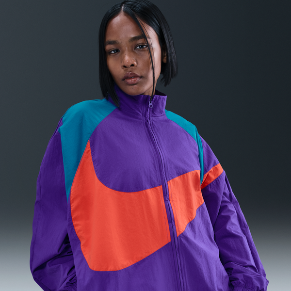 Chamarra De Tejido Woven Oversized Para Mujer Nike Sportswear Morado