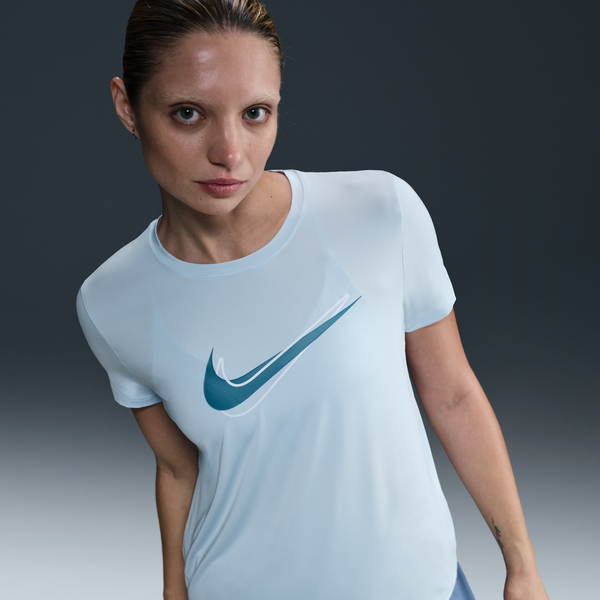 Playera De Correr De Manga Corta Dri-Fit Para Mujer Nike One Swoosh Azul
