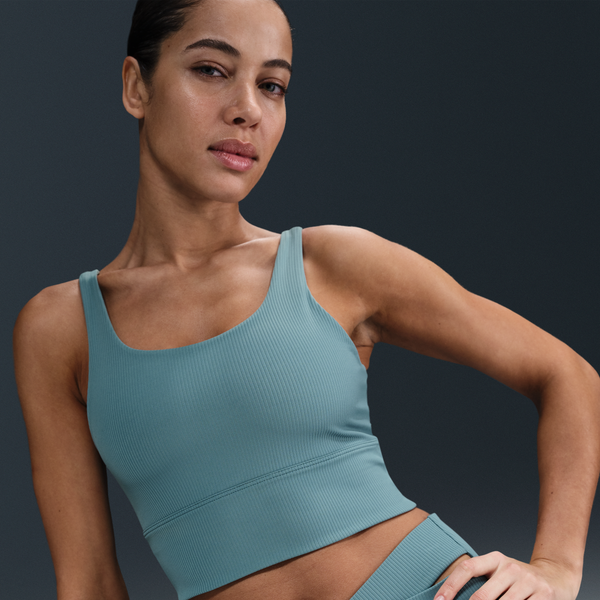 Bra Deportivo De Baja Sujeción De Talle Largo Con Almohadillas Para Mujer Nike Zenvy Rib Azul