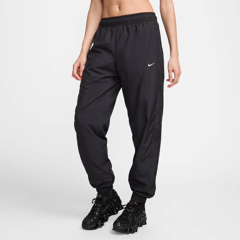 Joggers De Tiro Medio Holgados Con Protección Contra Los Rayos Uv Para Mujer Nike Sportswear Classic Wovens Negro