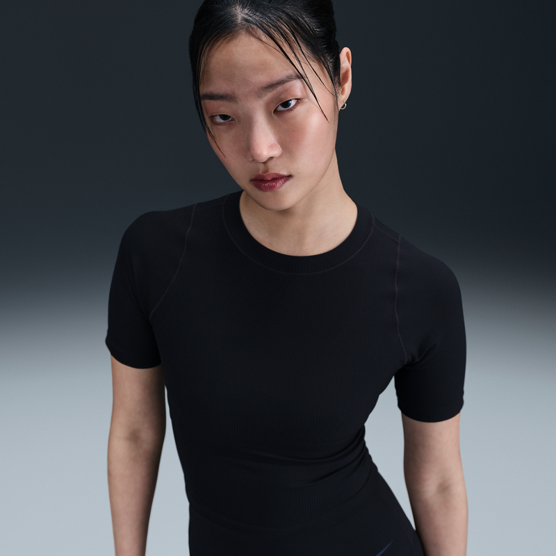 Playera De Manga Corta Dri-Fit Para Mujer Nike Zenvy Rib Negro