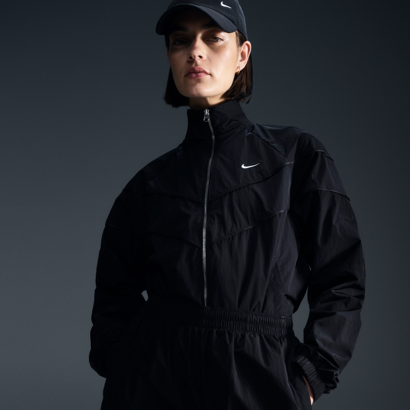 Chamarra De Tejido Woven Holgada De Cierre Completo Con Protección Uv Para Mujer Nike Windrunner Negro