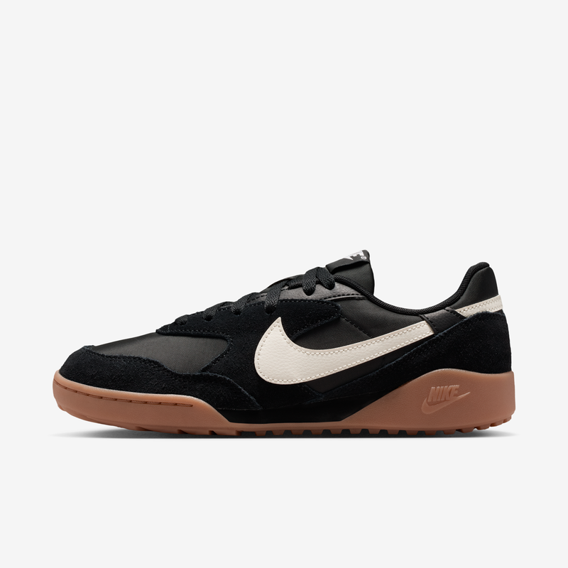 Tenis para mujer Nike Terra Manta de gamuza Negro