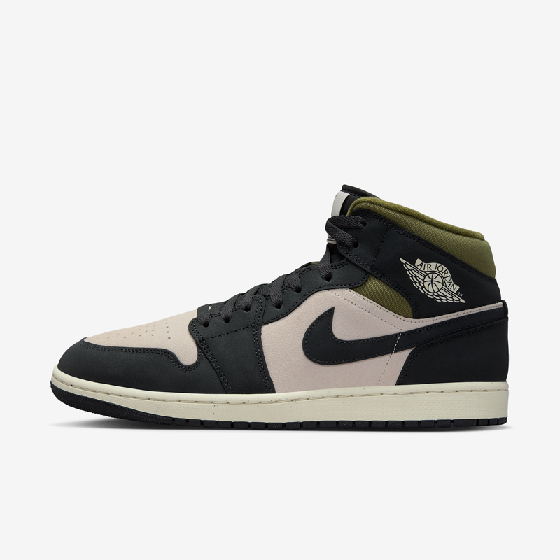 Tenis Para Hombre Air Jordan 1 Mid Se Marrón