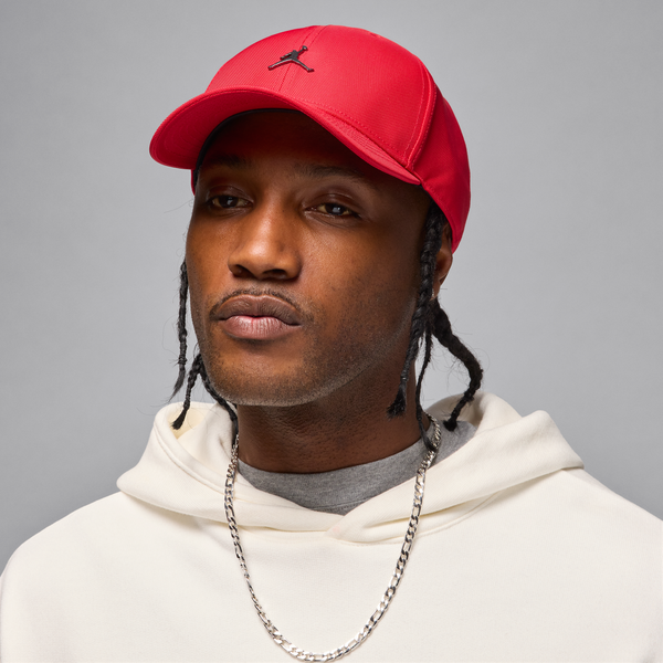 Gorra Con Estructura Con Jumpman Metálico Jordan Rise Rojo
