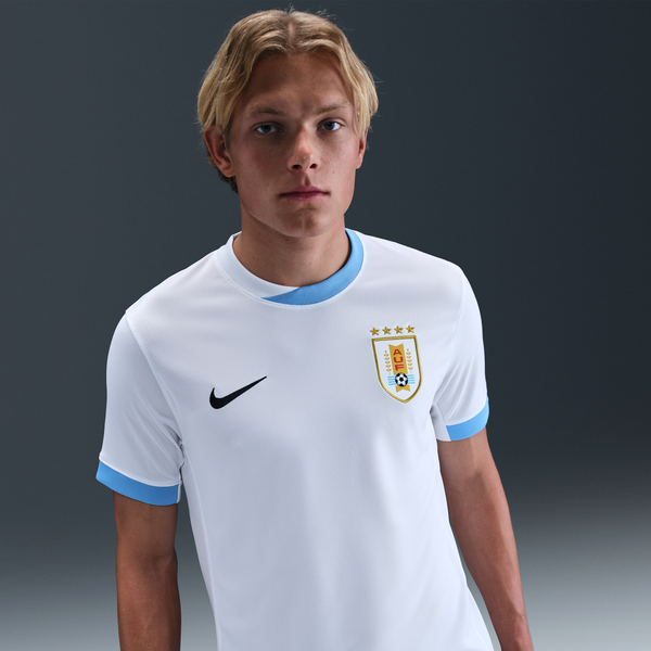 Jersey De Fútbol Nike Dri-Fit Replica De Uruguay (Selección Masculina) Visitante 2024/25 Stadium Para Hombre Blanco