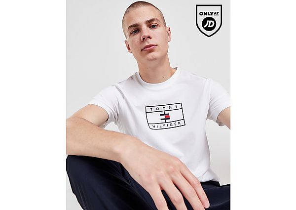 Tommy Hilfiger Large Logo T-Shirt