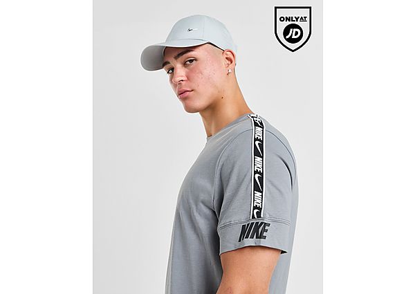 Nike Repeat Tape T Grey