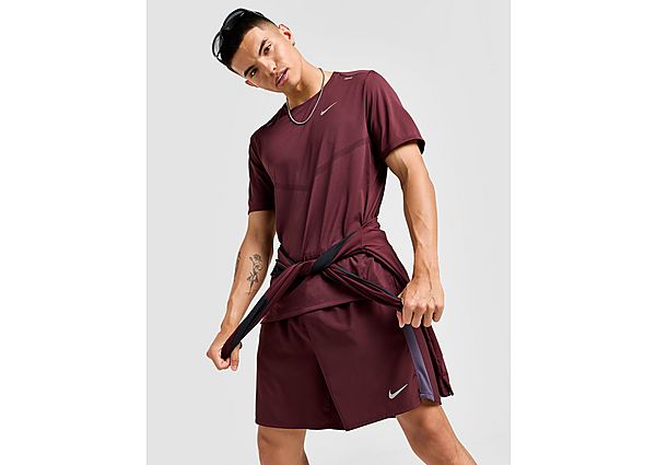 Nike Rise 365 TShirt Burgundy Crush