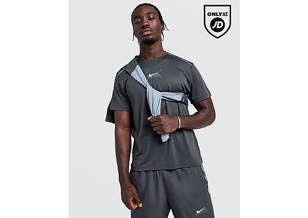 Nike Grid T-Shirt