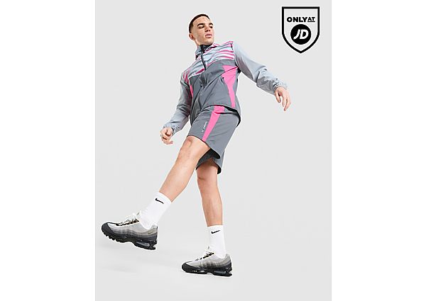 Technicals Cent Shorts