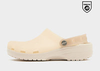Crocs Frosted Clog brown