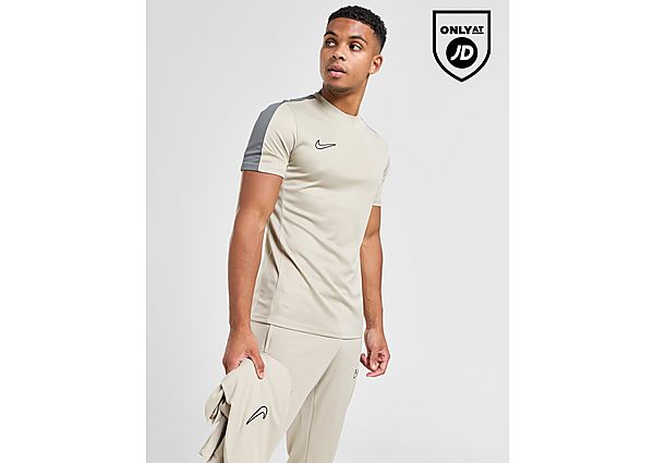 Nike Academy T Beige