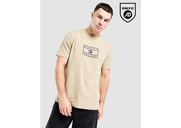 Tommy Hilfiger Large Logo T-Shirt