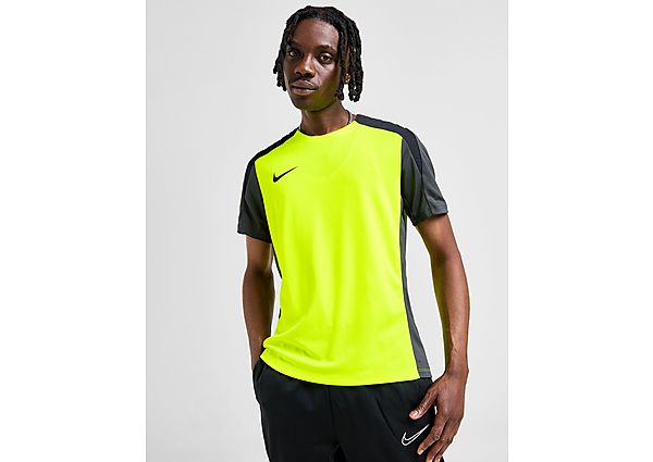 Nike Strike TShirt Volt