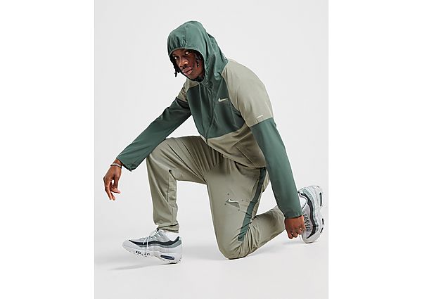 Nike Performance ven Track Pants Khaki