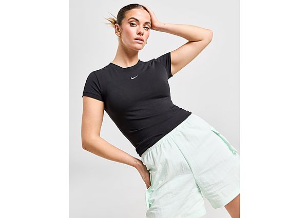 Nike Essential Sportswear Chill Knit T-Shirt