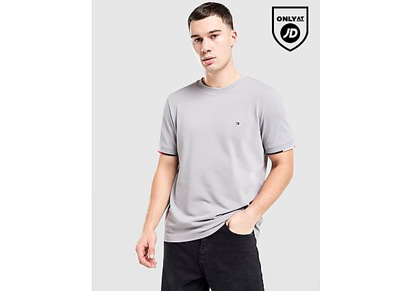 Tommy Hilfiger Small Logo T-Shirt