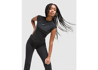 Nike Chill Knit Ribbed T-Shirt black