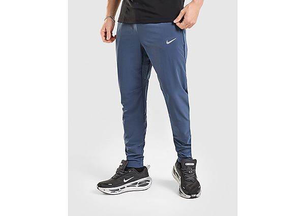 Nike Stride Track Pants