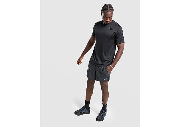 Nike Stride Graphic Shorts