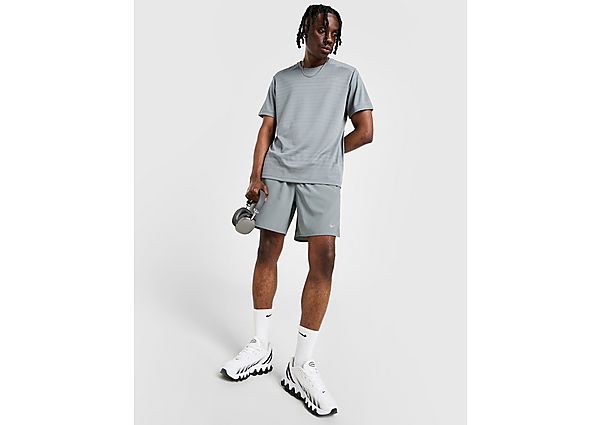 Nike Challenger 7\\" Shorts