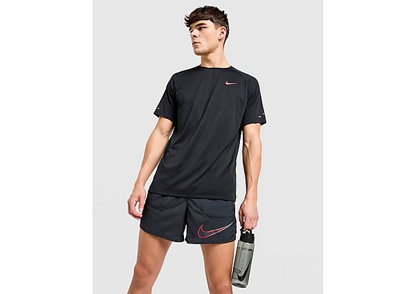 Nike Stride Swoosh Shorts