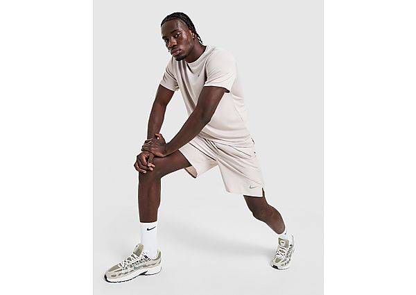 Nike Challenger Unlined 7\\" Shorts