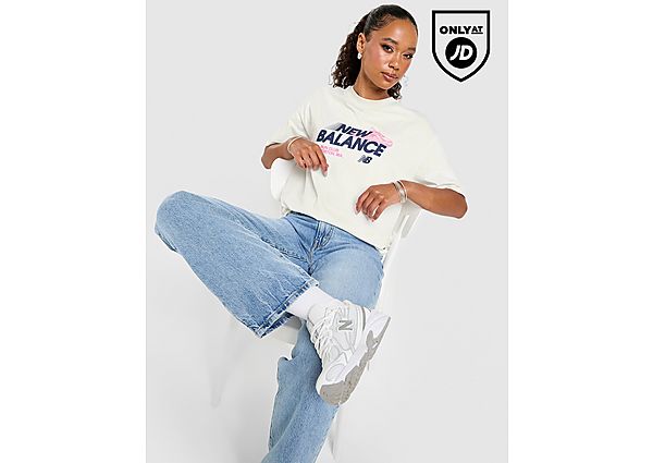 New Balance Run Footwear Boyfriend T-Shirt