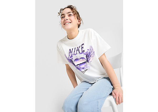 Nike Girls\' Graphic Heart T-Shirt Junior