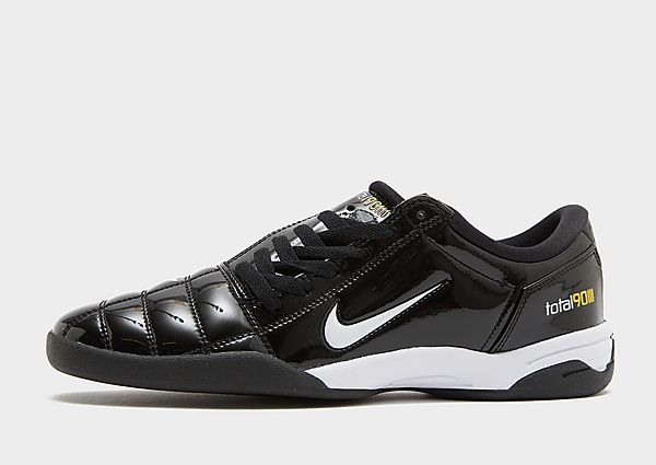 Nike Total 90
