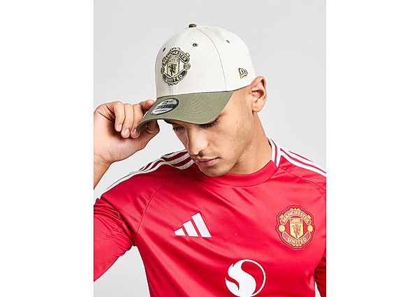 New Era Manchester United Contrast Visor 9FORTY Cap Green