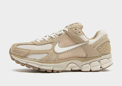 Nike Zoom Vomero 5 Brown