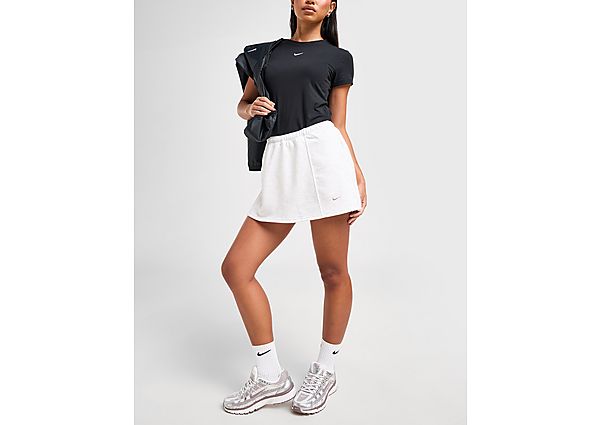 Nike Essential Chill Skort