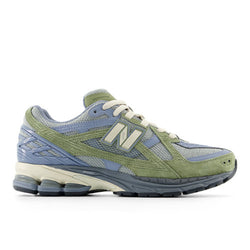 New Balance Men's 1906 Utility in Grey/Green Leather, 