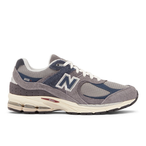 New Balance Unisex 2002R in Blue/Grey Suede/Mesh, 