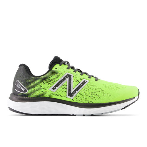 New Balance Fresh Foam 680v7 in Green Black Grey Textile